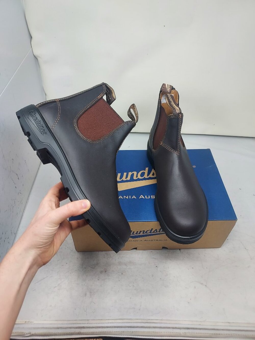 Blundstone 550 MENS Walnut Brown Chelsea Boot